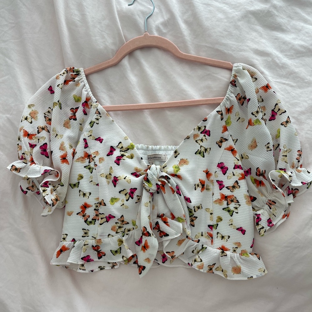 BCBG Generation butterfly crop top